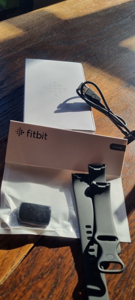 Fitbit Charge 5 Black, новий фітнес-браслет, трекер, смарт годинник.