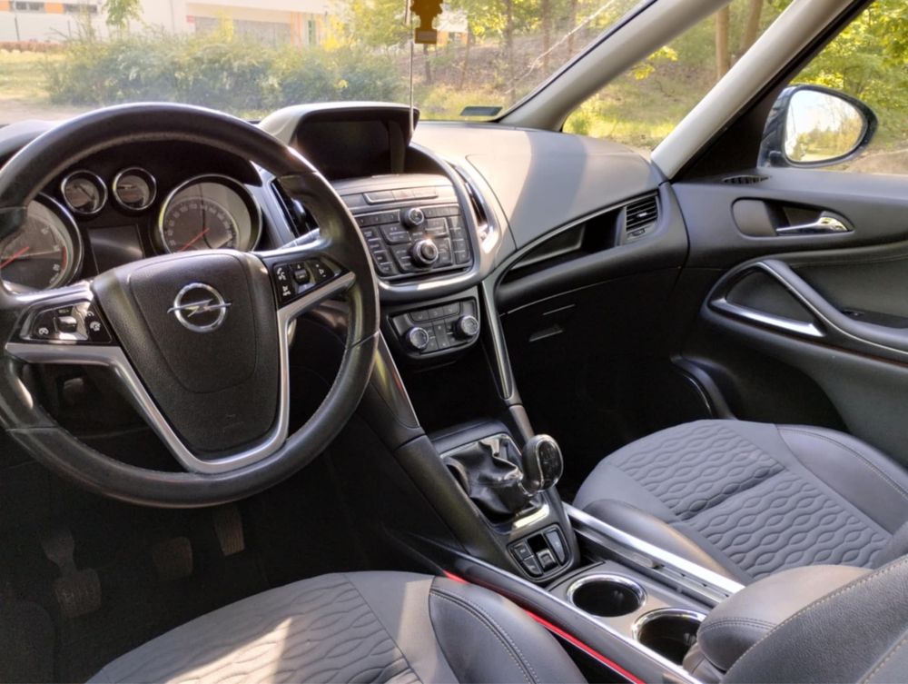 Opel Zafira  Tourer 2.0 CDTI