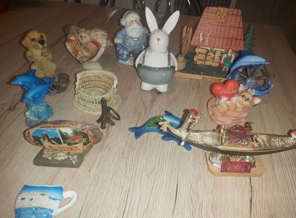 Figurki, pamiątki