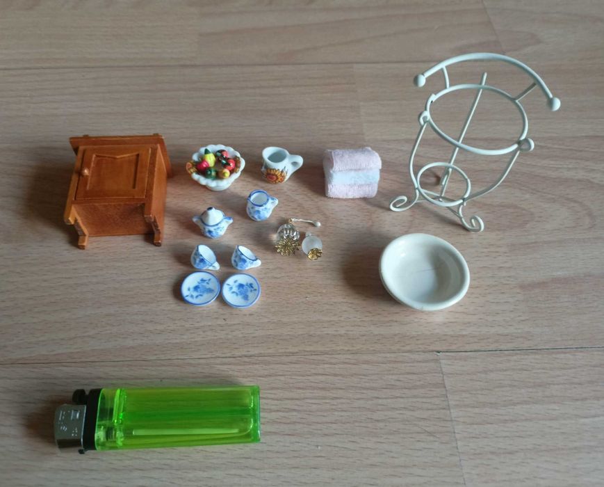Ceramiczne naczynka do domku dla lalek