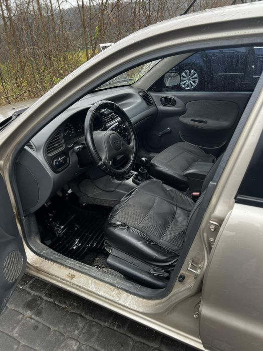 Продам Ланос 1.5 газ-бензин