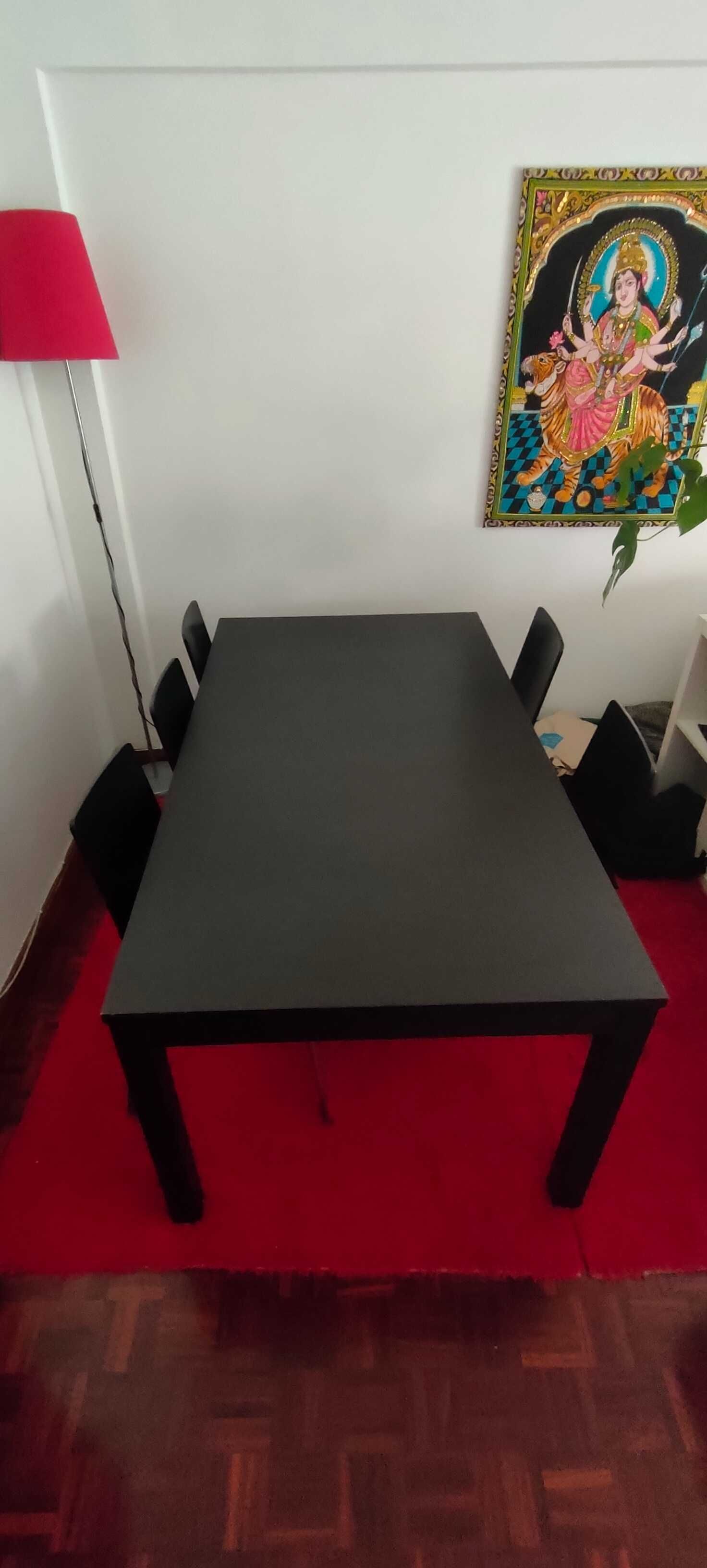 VENDO mesas e cadeiras - 170€