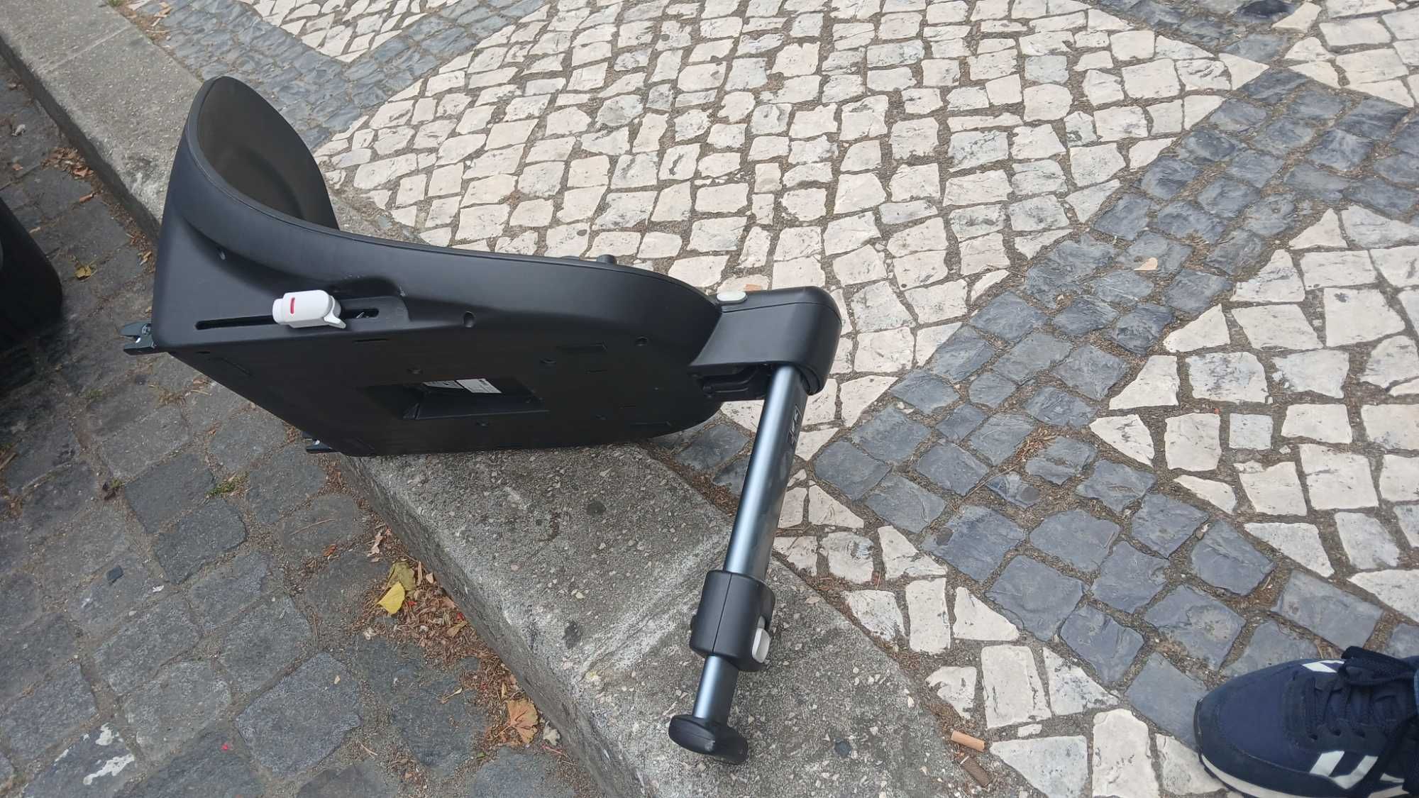 Base ISOFIX Cybex M – compatível com Aton M e Sirona M2 i-Size