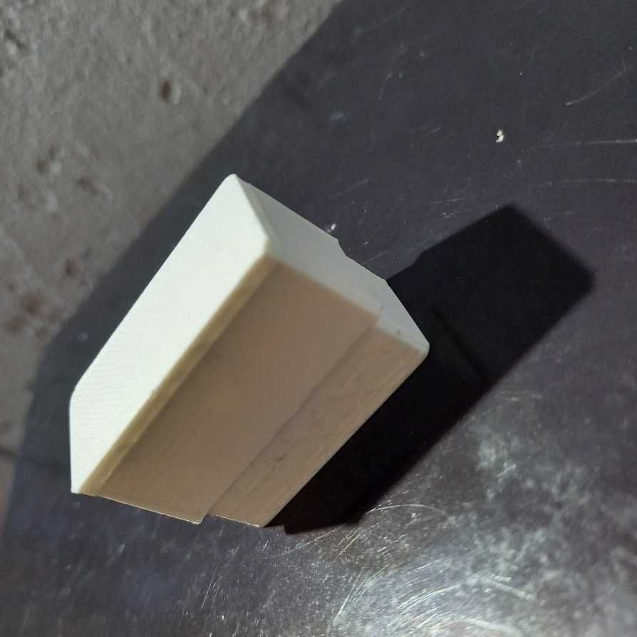 praktyczne pudełko na karty mikroSD uchwyt case