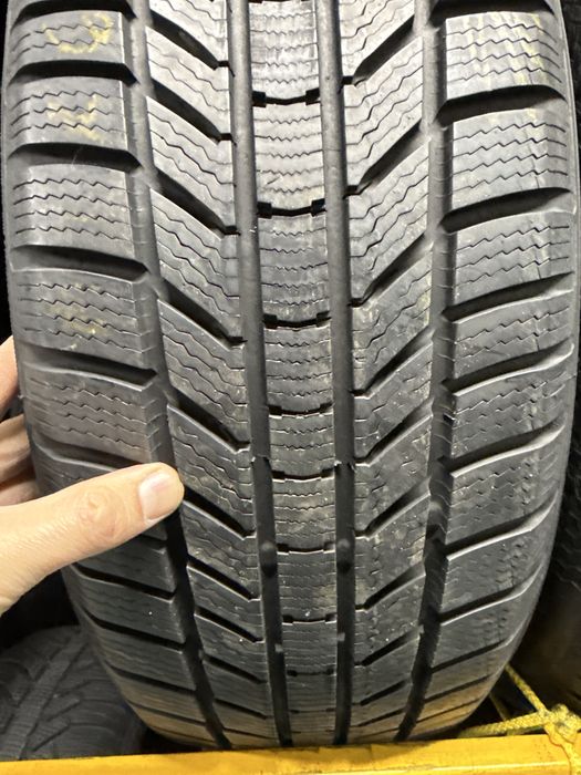 215/55 r17 Continental 4шт