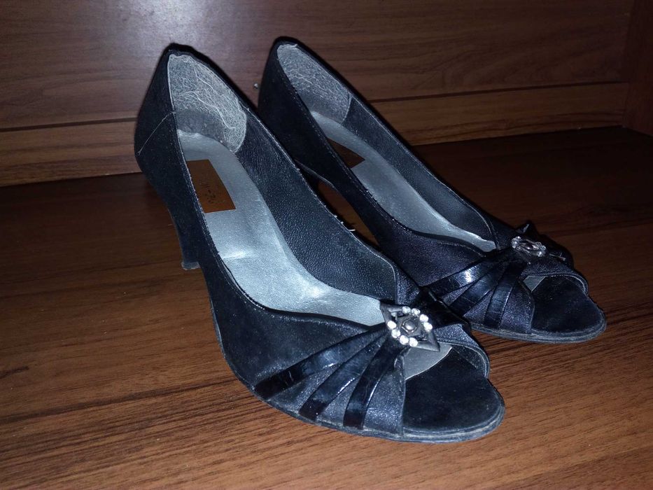 Buty półbuty na obcasie | 40