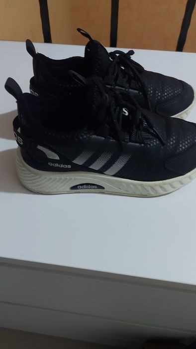 Adidasy adidas 31 uniwersalne lekkie czarne