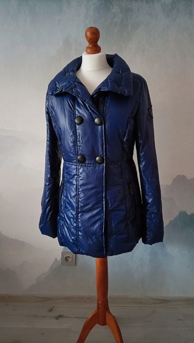 Jak nowa ciepła taliowana kurtka zimowa rozm L