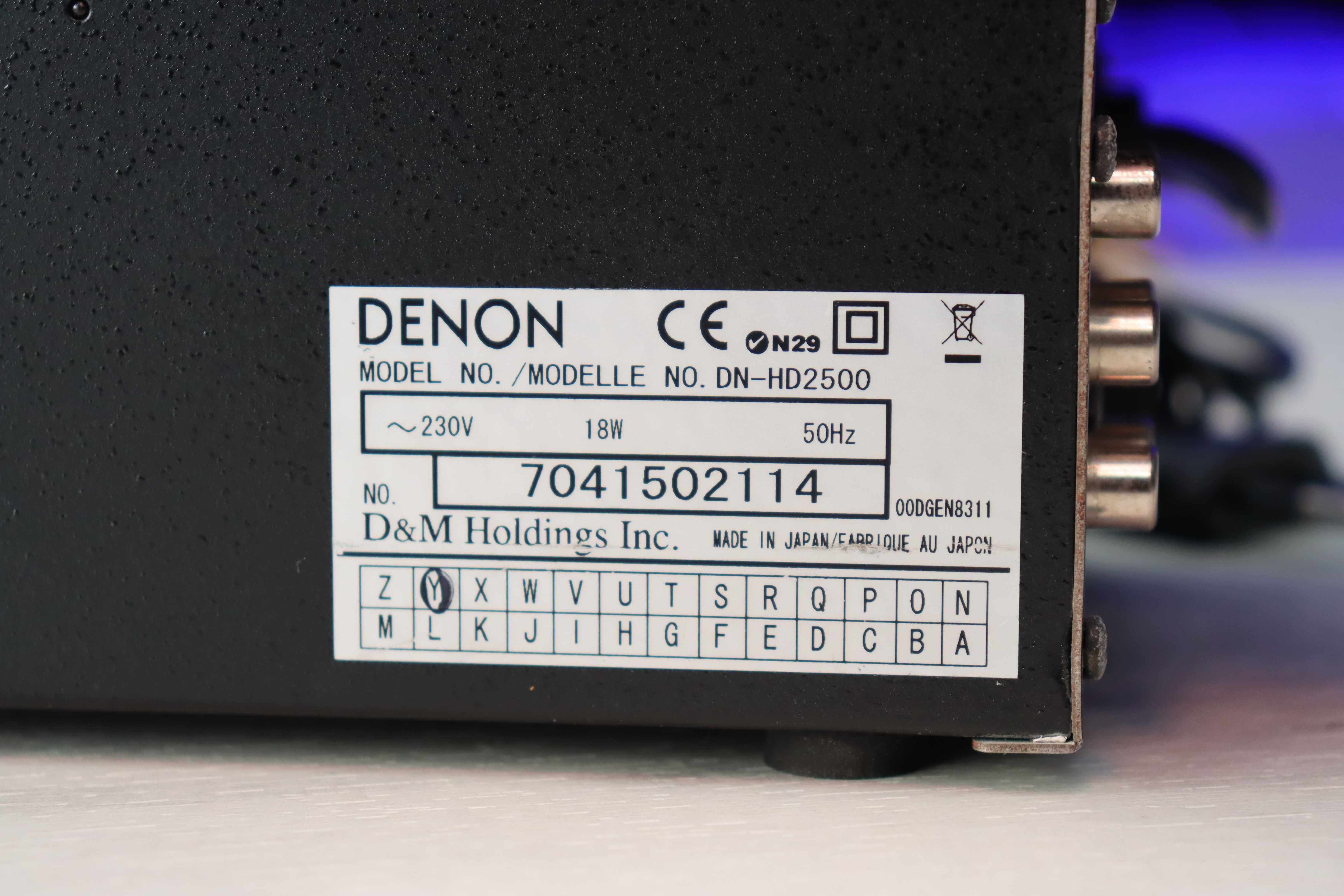 DENON DN-HD2500 Odtwarzacz DJ MP3 USB z twardym dyskiem Rack Japoński