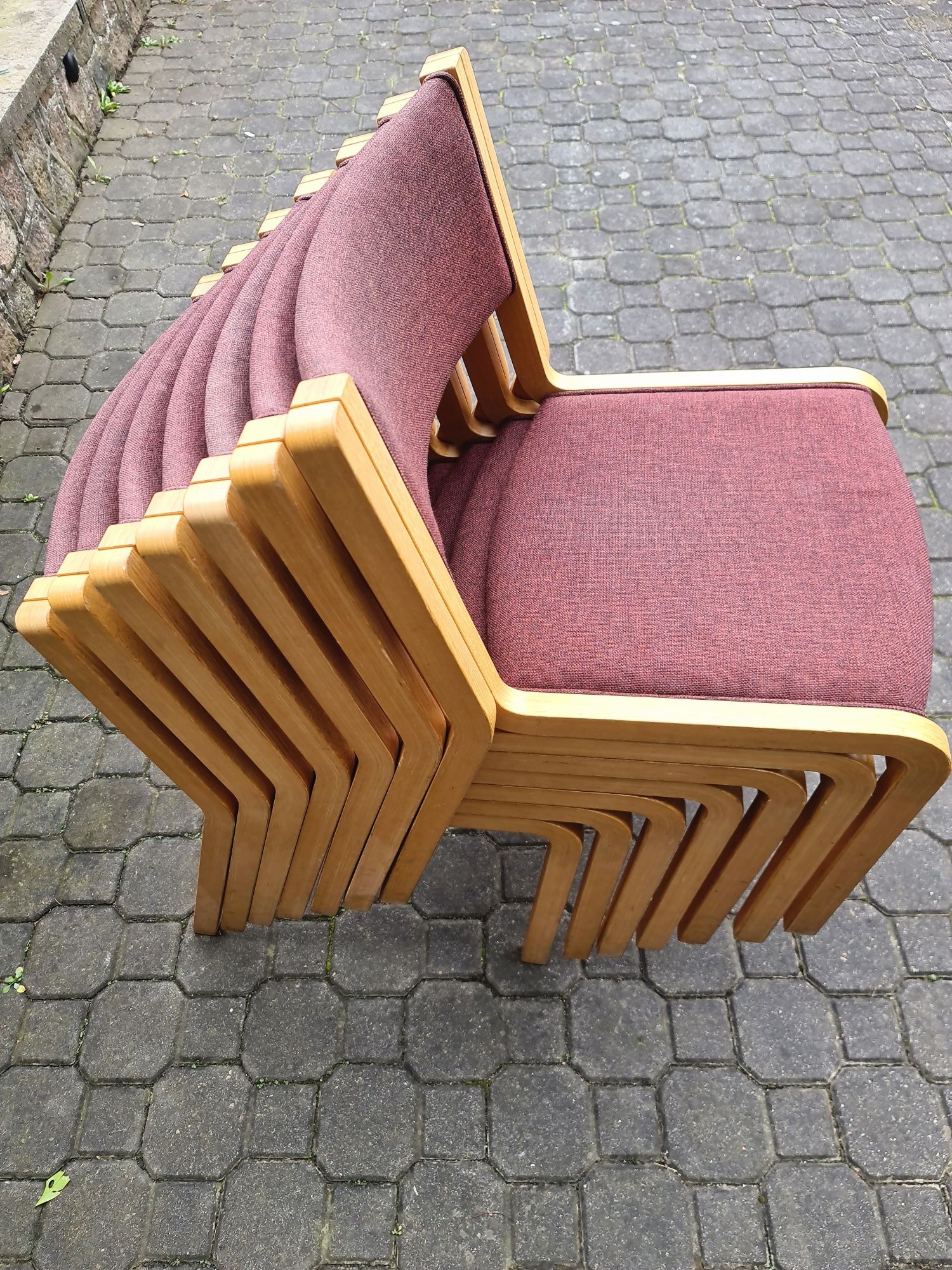 Duńskie krzesła Magnus Olesen 17 sztuk