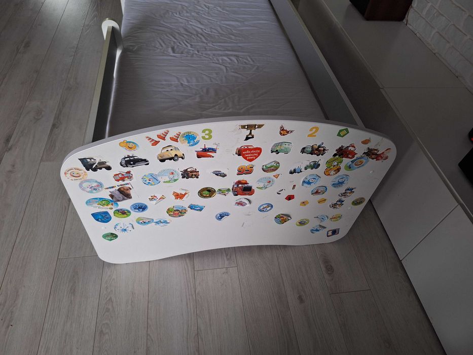 Łóżko dla dziecka z barierką plus solidny lateksowy materac 160x80cm