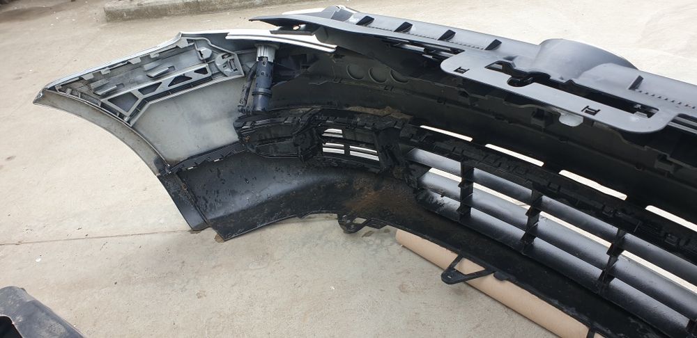 Бампер передний VW Caddy LIFE /VW Touran 2003-06г.в.