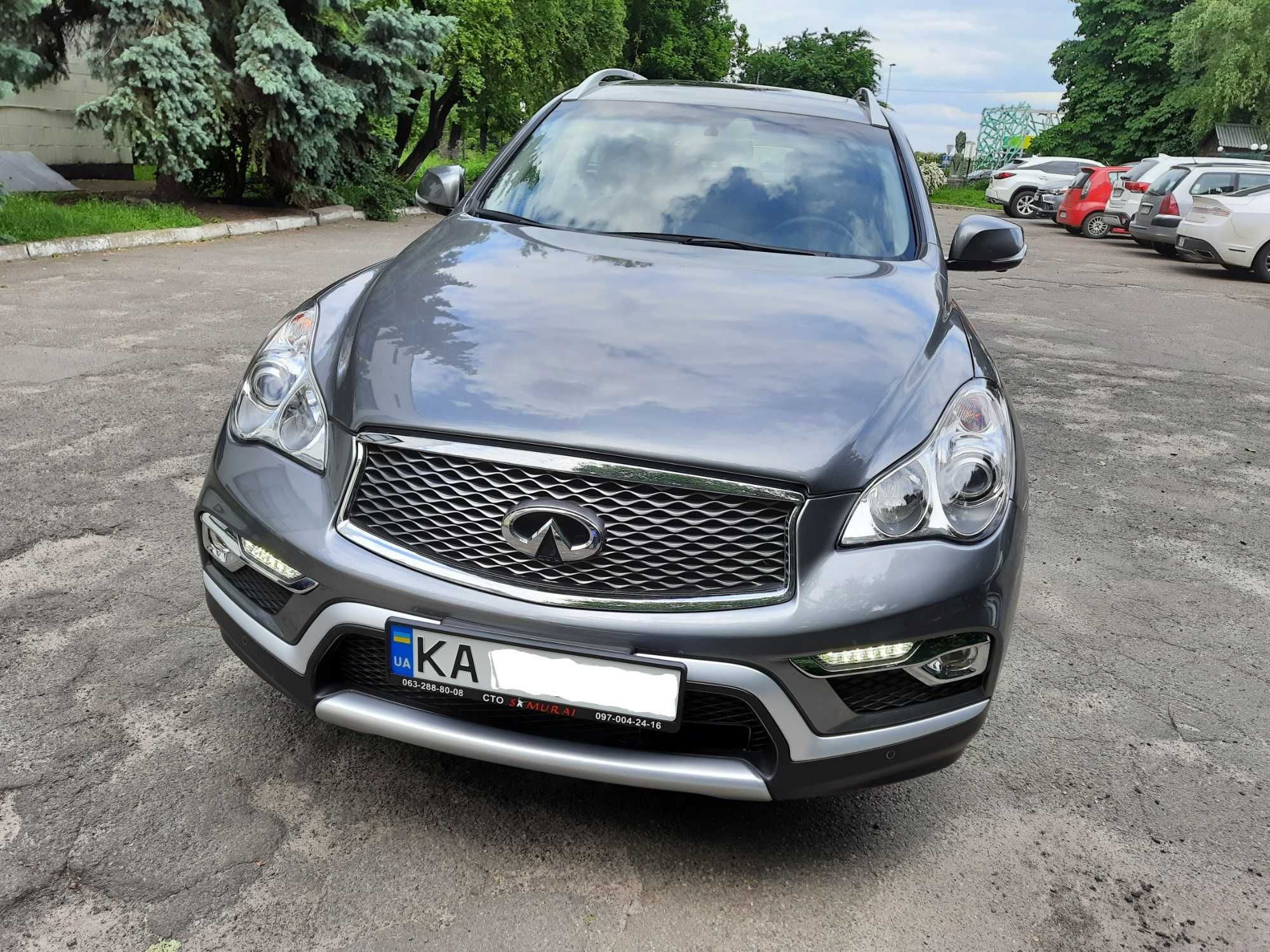 Infiniti QX50 Premium