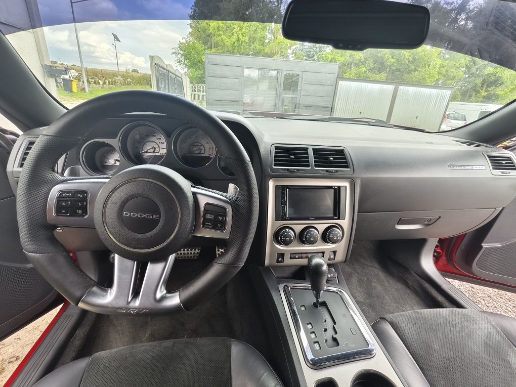 Challenger SRT8 6.4 V8*zarejestrowany