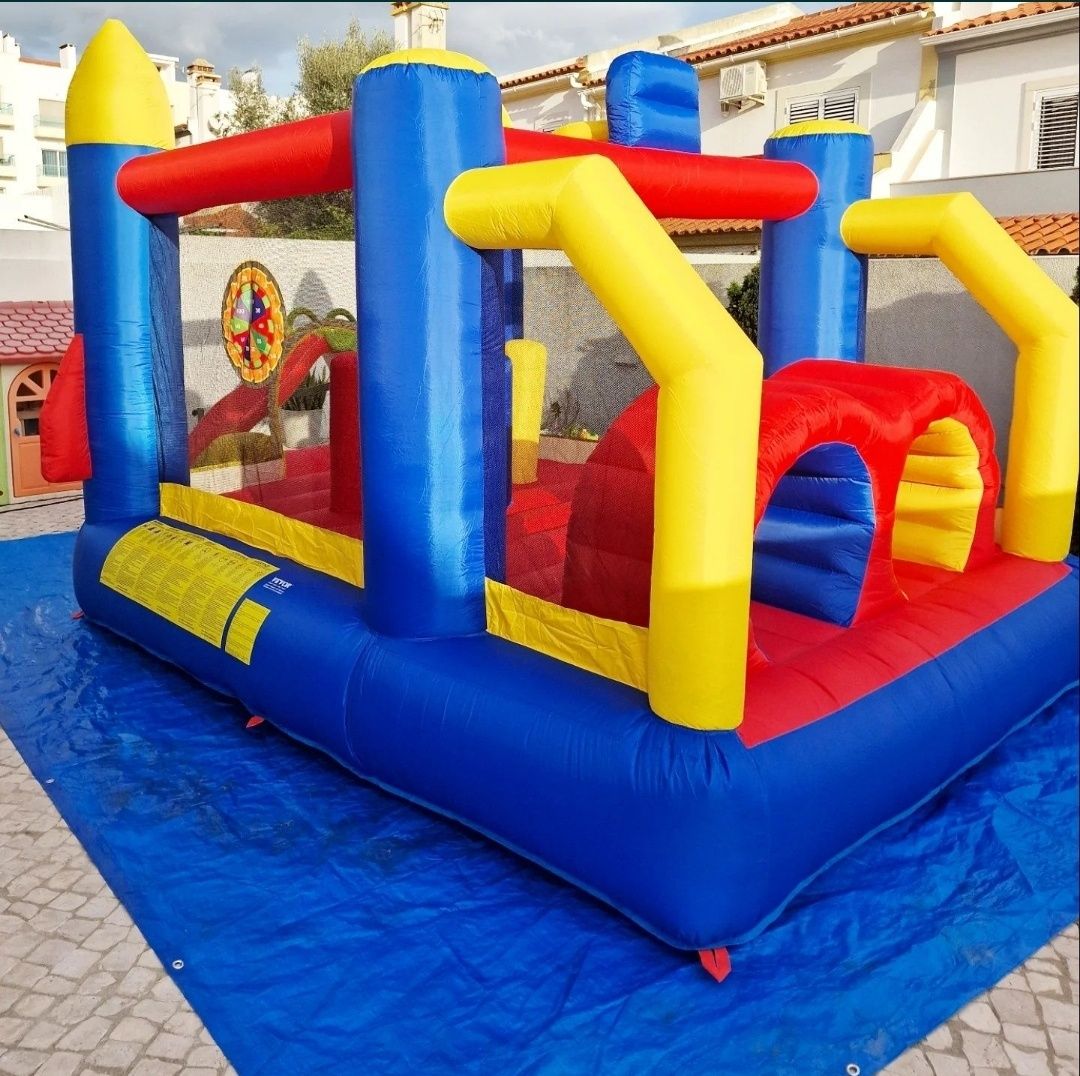 Aluguer de Insuflável