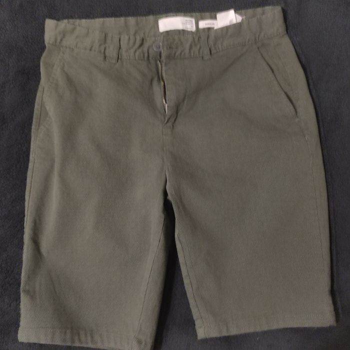 Чоловічі Шорти бермуди