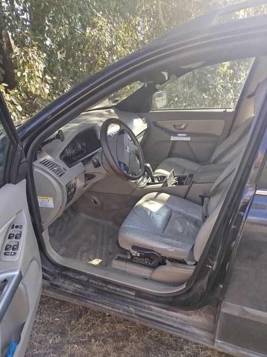 Продам Volvo XC90 2005р.в., 2,4дизель, ручна КПП 5 передач