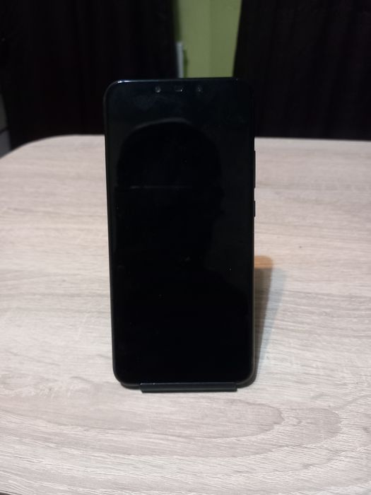 СРОЧНО Продам... .HUAWEI P smart +