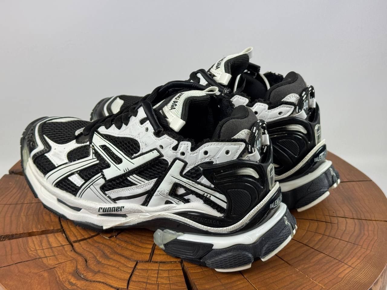 Кросівки Balenciaga Runner White  Black, 40-46р. Люкс якість