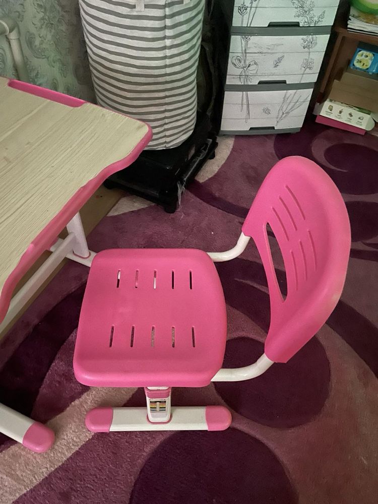 Комплект парта і стілець-трансформер Cubby Olea Pink
