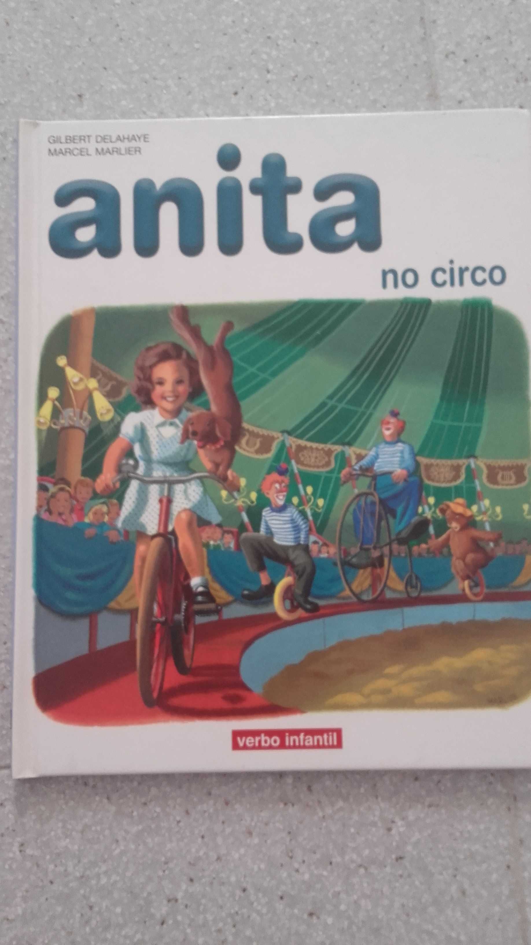 4   Livros antigos da Anita