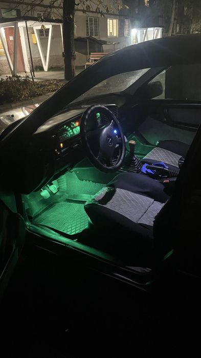 Opel Omega A 2.0 ціна до кінця тижня без торгу