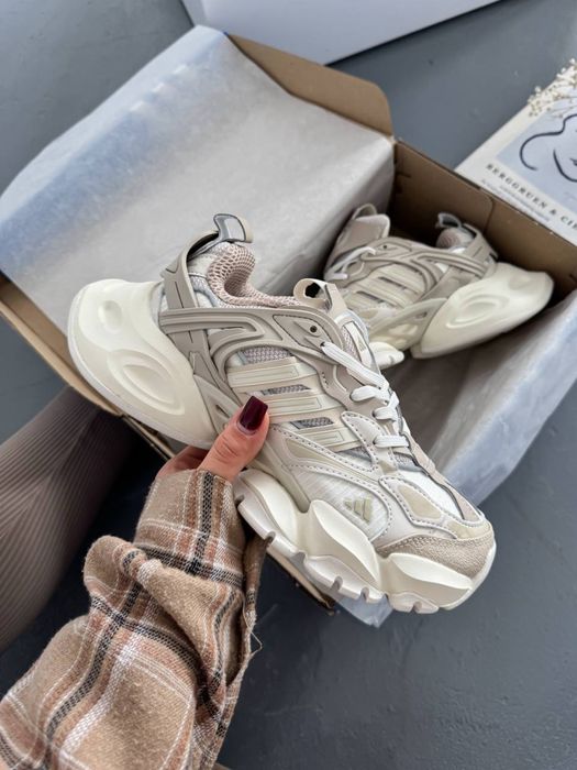 Adidas Vento XLG Deluxe Beige