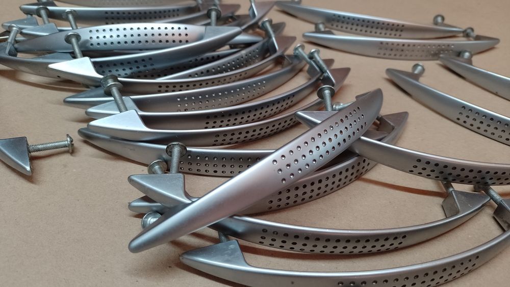 Uchwyt meblowy 27szt uchwyty meblowe METALOWE