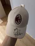 Czapka z autografem Ibrahimovicia