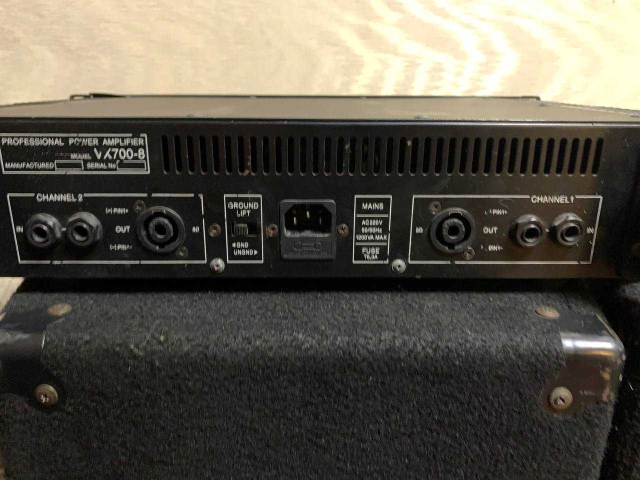Підсилювач — park vx 700. Усилитель. 8 ОМ