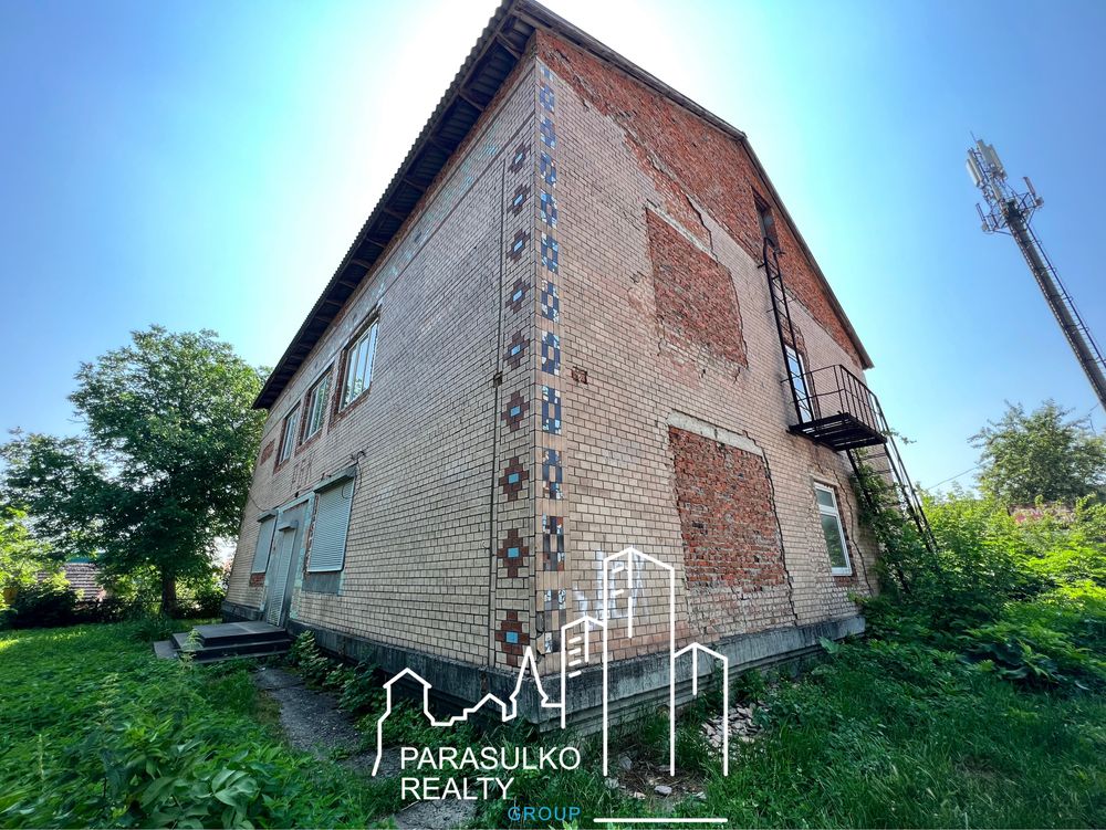 Продам велике приміщення з ремонтом на Довжку!