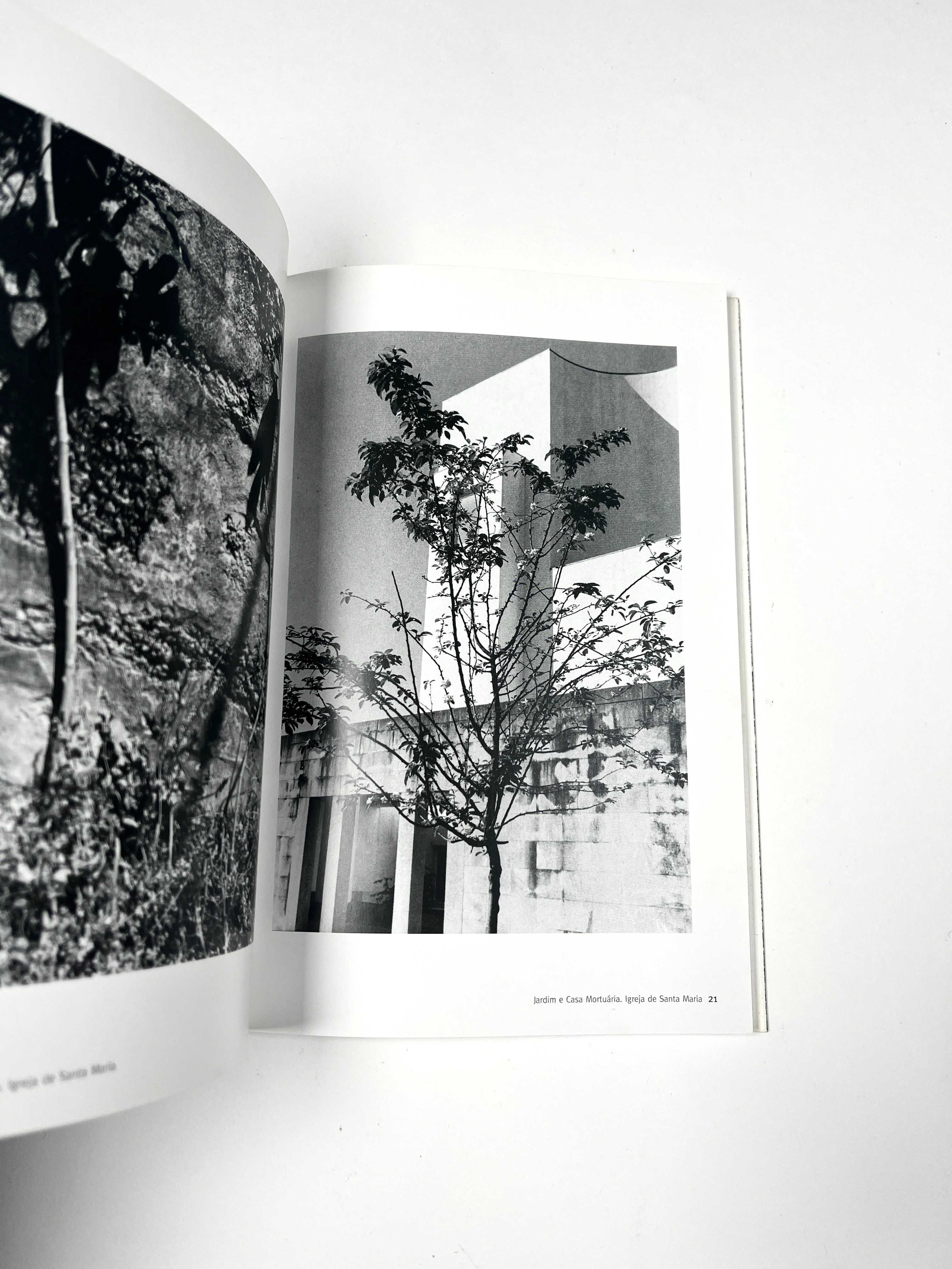Álvaro Siza Vieira Jardim e casa mortuária Igreja de Santa Maria 2001