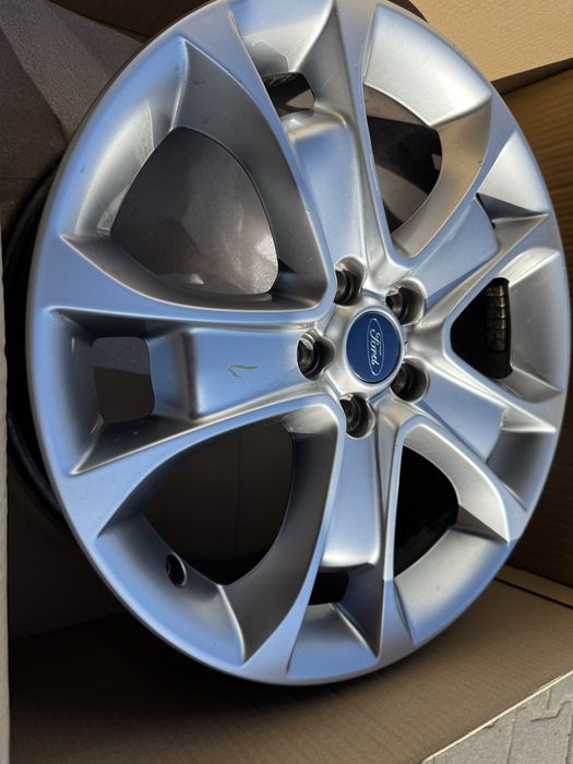 Alufelga Ford KUGA ESCAPE 5x108 7,5 J x 18 ET 52