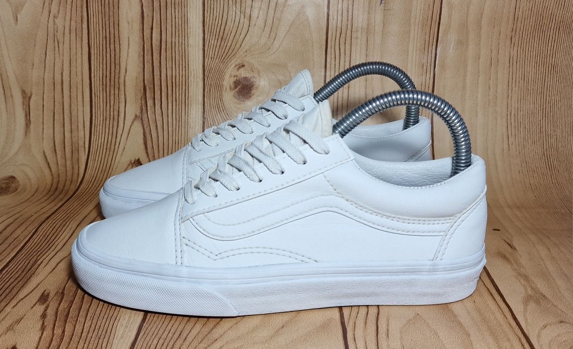 Кожаные кроссовки Vans 36 размер