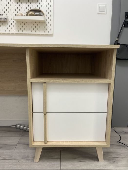 Szafa + biurko w stylu skandynawskim biel/dąb sonoma