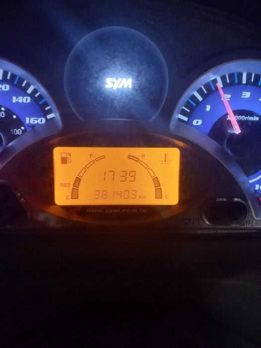 Moto bastante econômica e fiável.