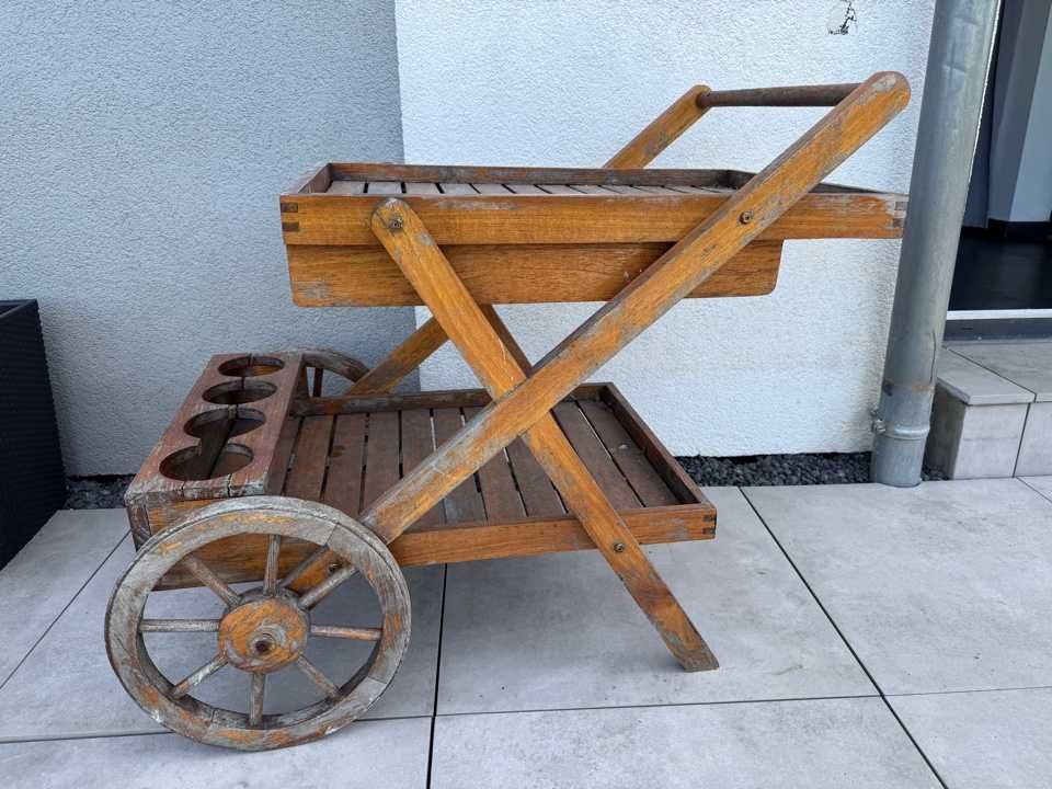 Wózek barek na kółkach