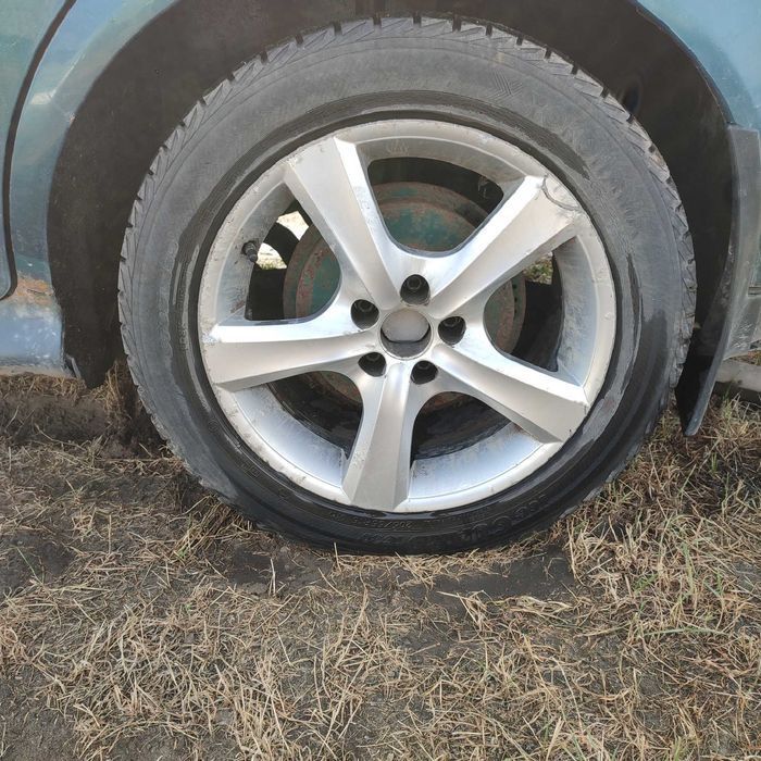 Felgi aluminiowe VW Seat Skoda 5x100 r16 opony zimowe 205/55R16 57.1