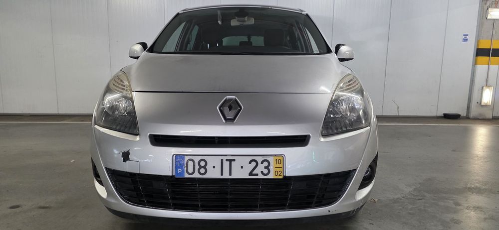 Renault Grand Scénic 1.5 dCi Dynamique S 7L