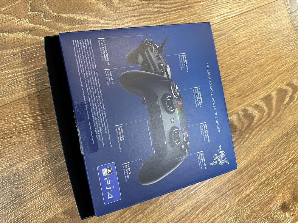 Контроллер RAZER Raiju Ultimate