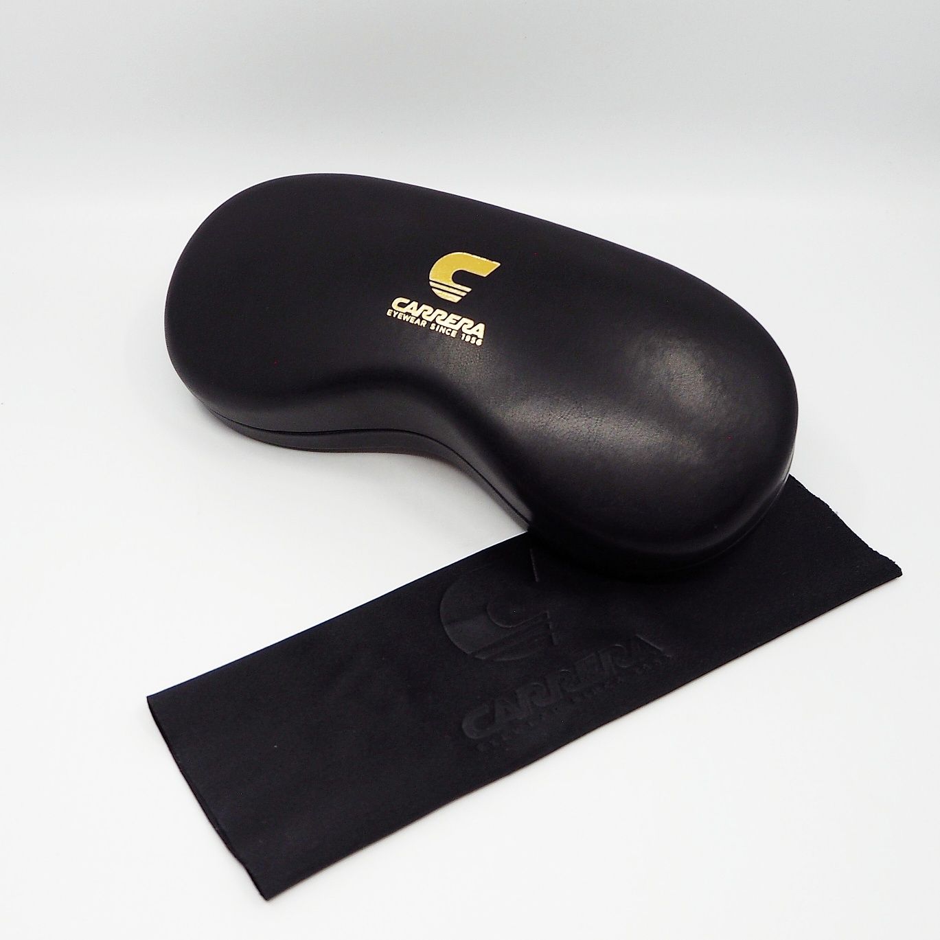 Carrera etui na okulary pilotki