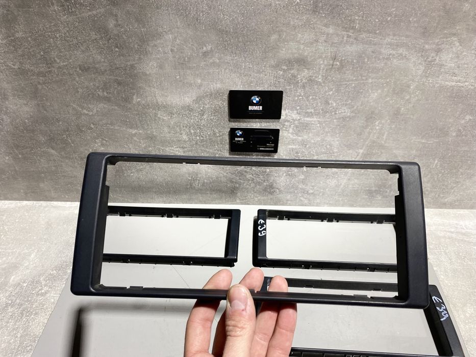 Рамка під магнітолу 16:9 BMW E39 E38 E53 монитор БМВ Е39 Е38 Е53 Шрот