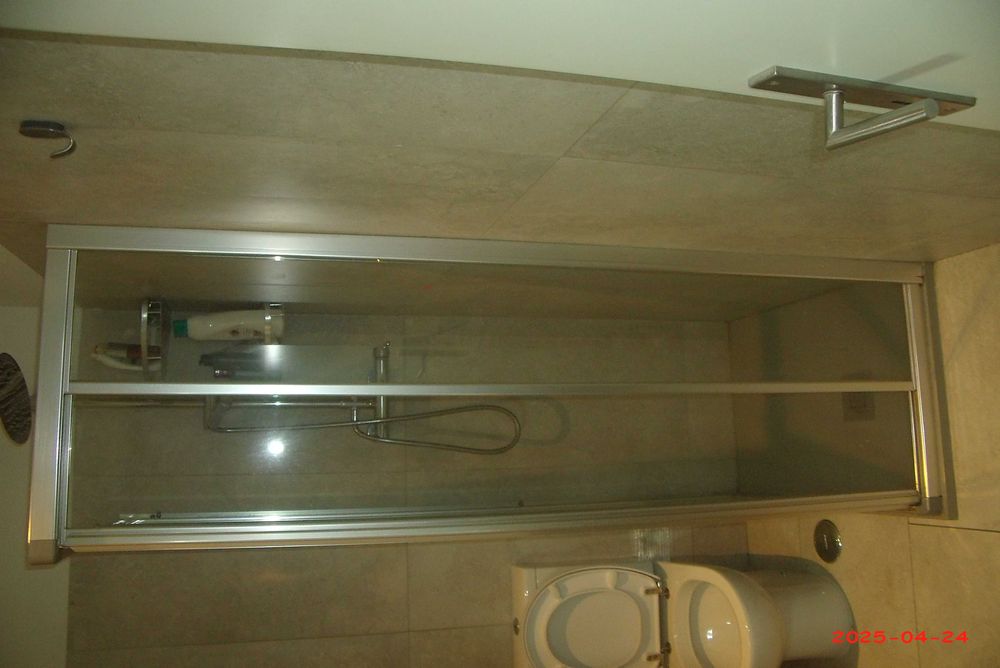 Vendo base e cabine de duche