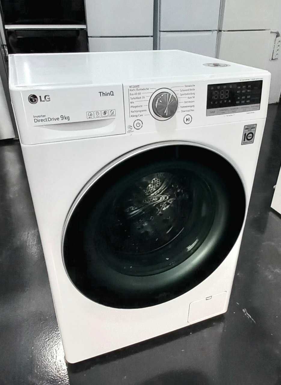 Інверторна пральна машина на 9кг LG фукція очищення парою