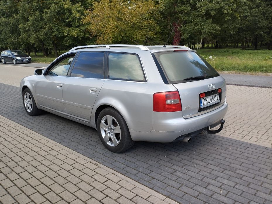 Audi A6 QUATTRO 2.4 170 km