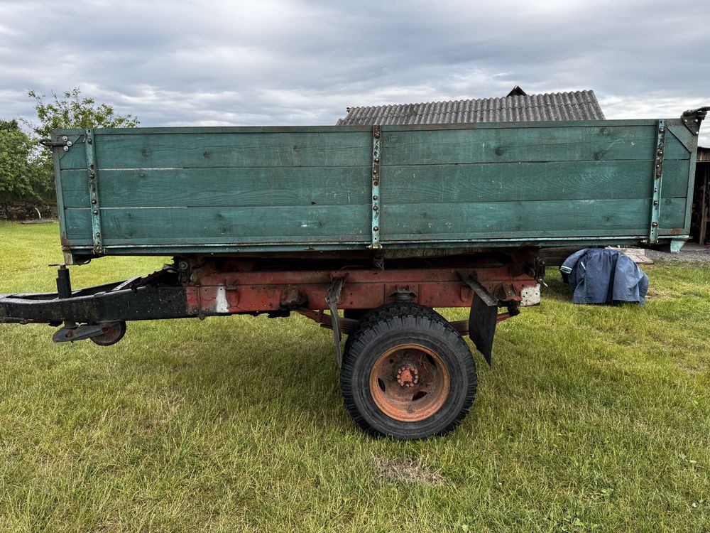 Продам прицеп самосвал