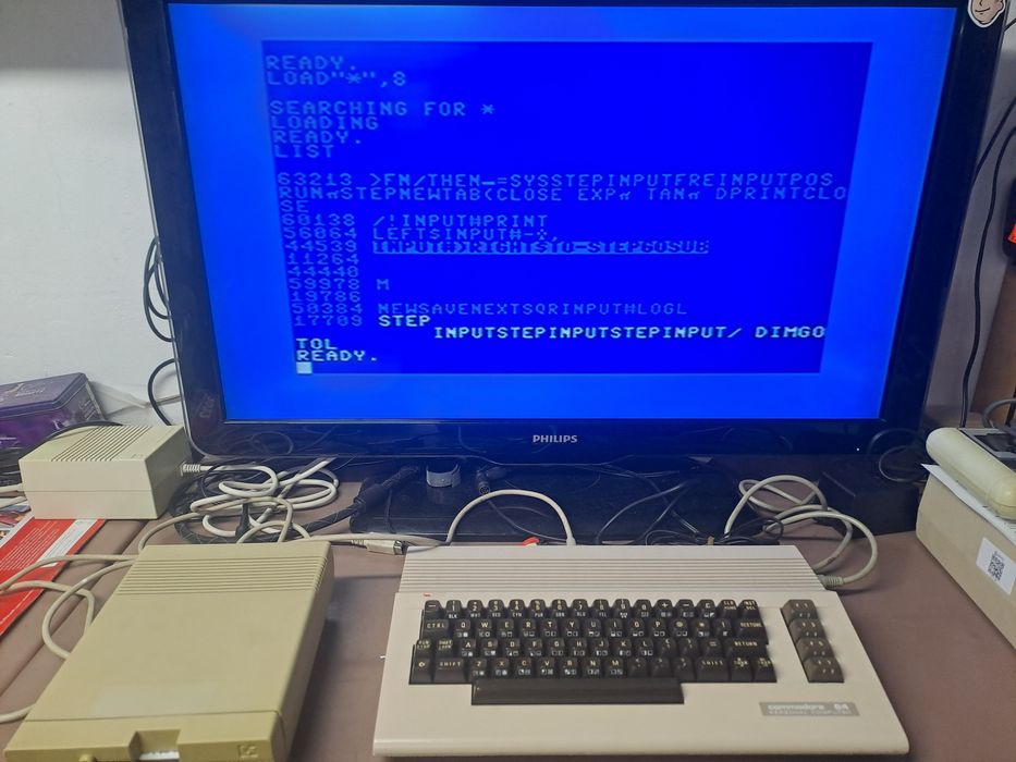 Commodore 1541-II zasilacz kabel sygnału stacja dyskietek
