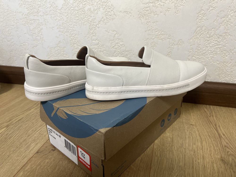 Сліпони мокасини Clarks оригінал 39 8,5 25,5