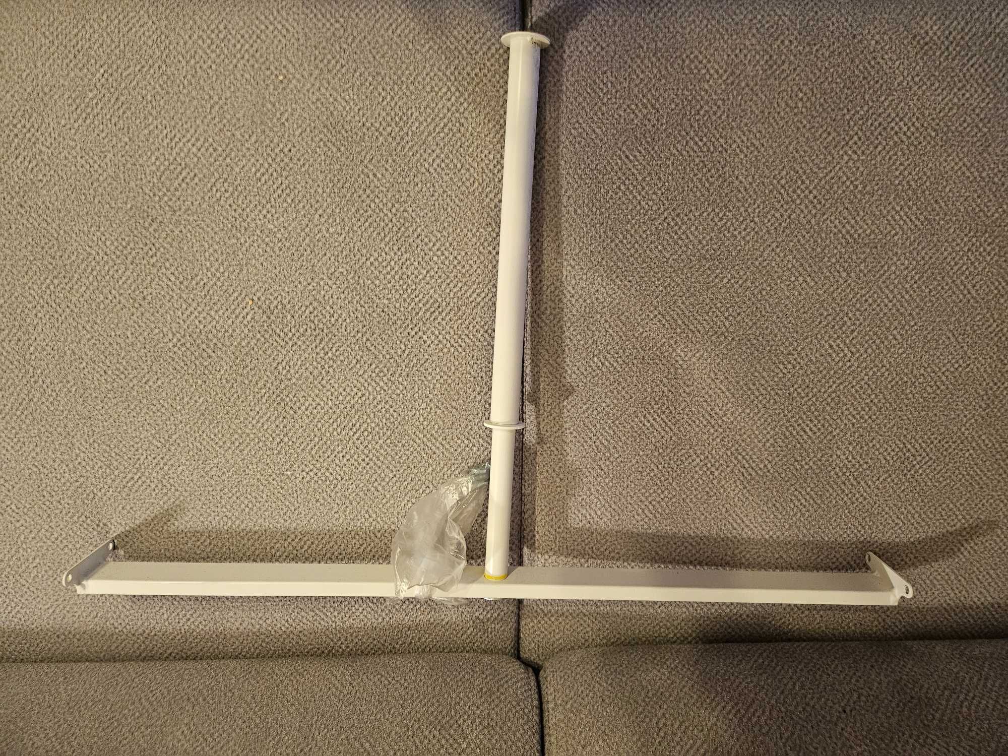 Komplement wysuwany wieszak na  ubrania do szafy Pax 75 x 35