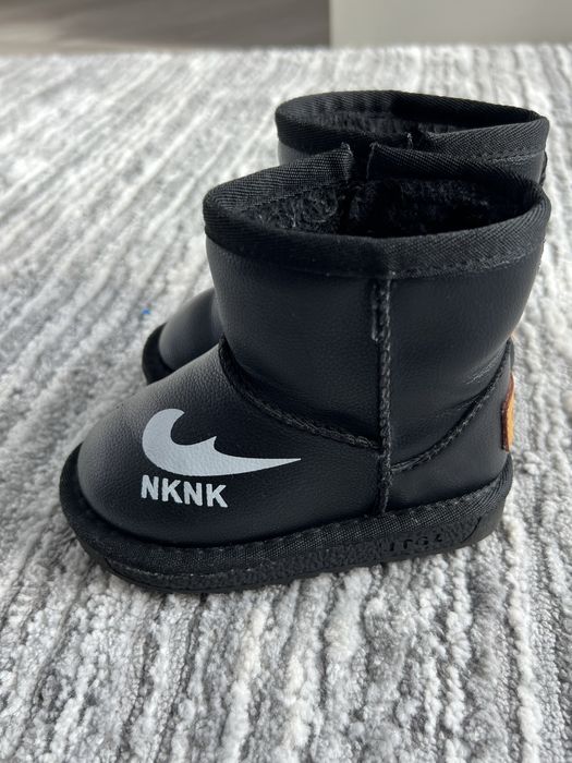 Чобітки уги для хлопчика 22 розмір